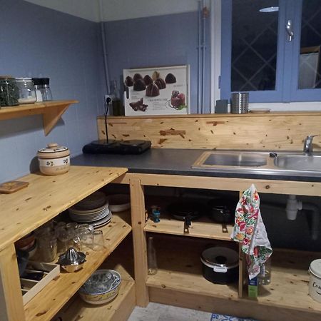 Studio D'Aqui Et D'Ailleurs Apartment Перпинян Екстериор снимка