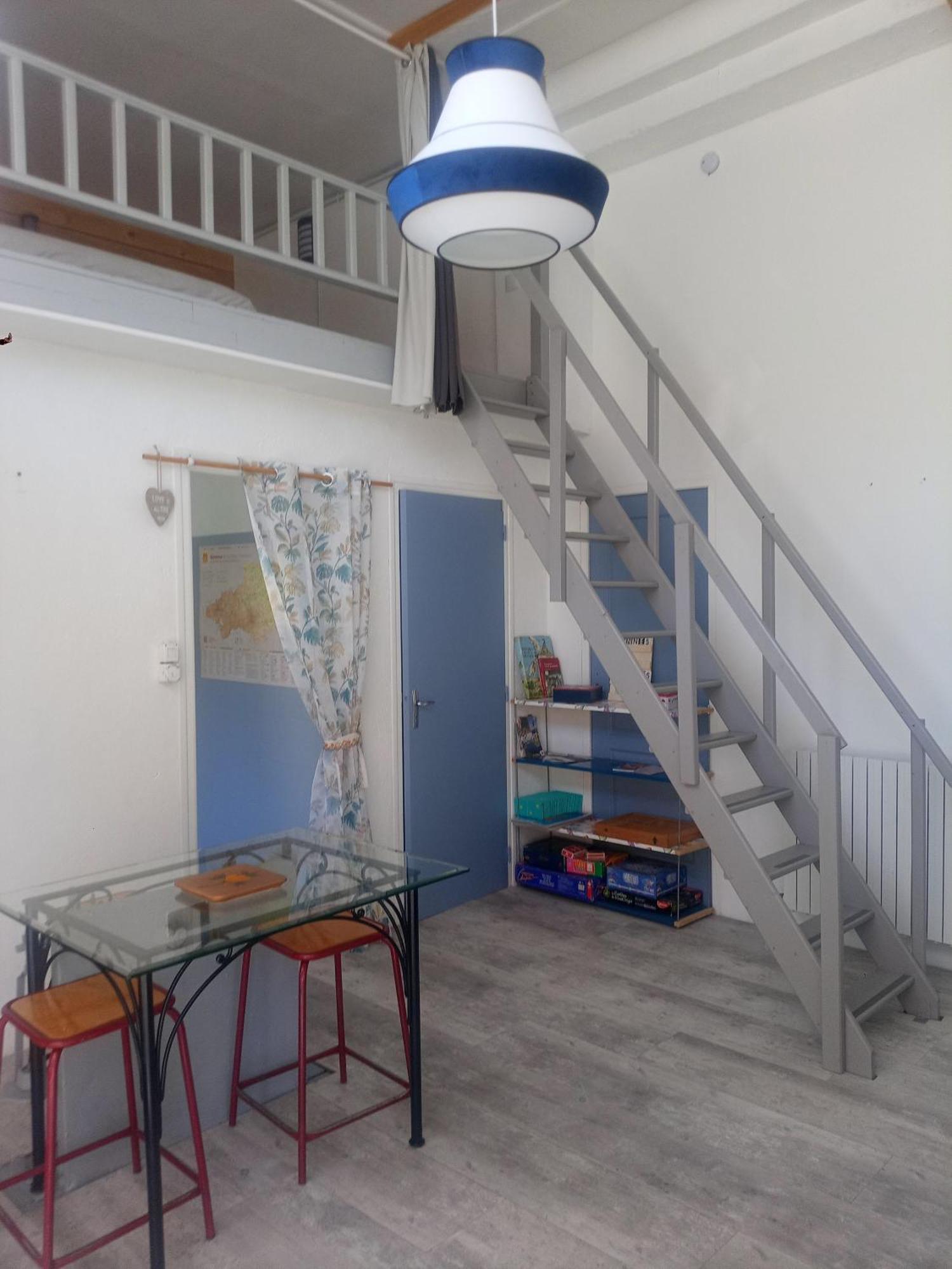 Studio D'Aqui Et D'Ailleurs Apartment Перпинян Екстериор снимка