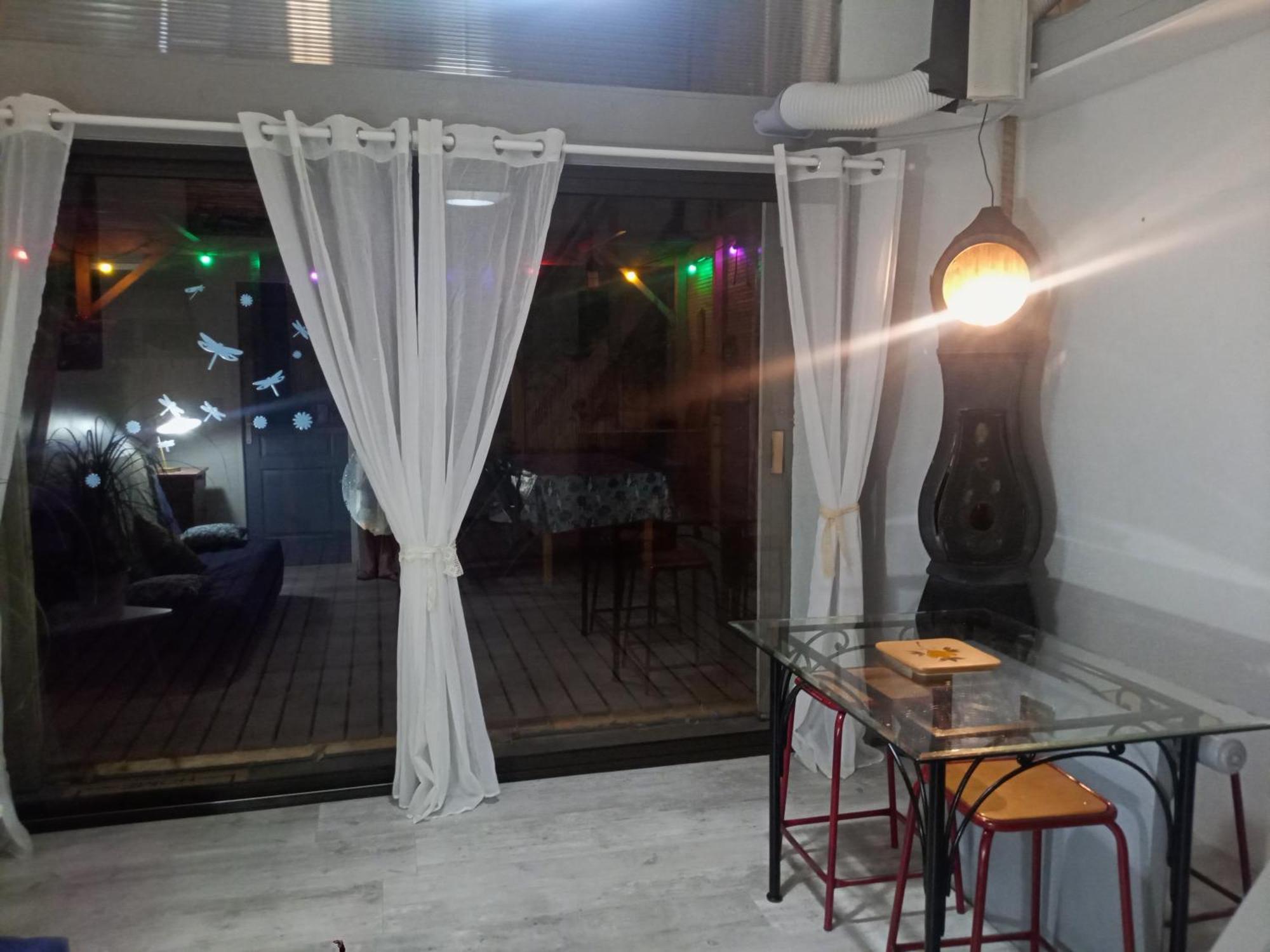Studio D'Aqui Et D'Ailleurs Apartment Перпинян Екстериор снимка