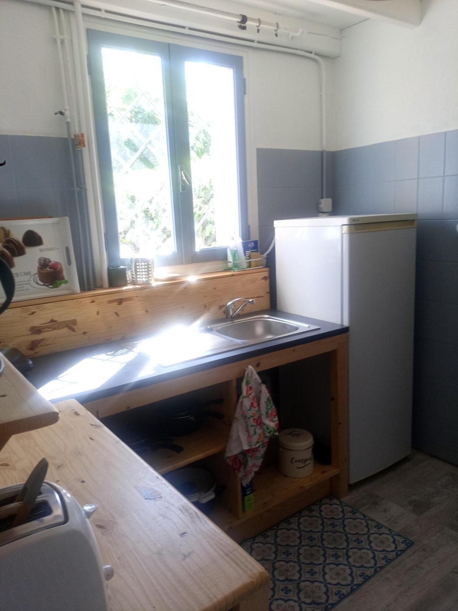Studio D'Aqui Et D'Ailleurs Apartment Перпинян Екстериор снимка